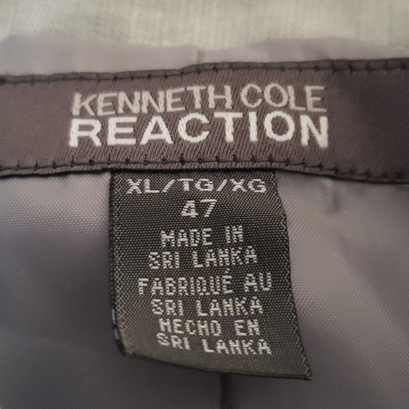 Gray suit jacket - Picture 2 of 3